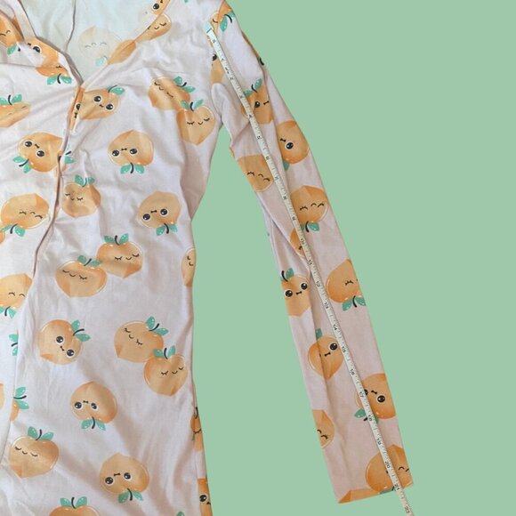 Weekend Edition Peach Print Long Sleeve Onesie Pajama Romper | Size S - Picture 6 of 10